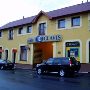 Hotel Clavis,Luenec