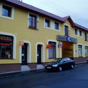 Hotel Clavis,Luenec